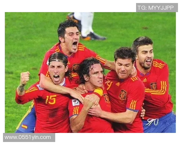 足球巨星突传病情消息引发球迷担忧健康状况成热议焦点 足球巨星突传病情消息引发球迷担忧健康状况成热议焦点